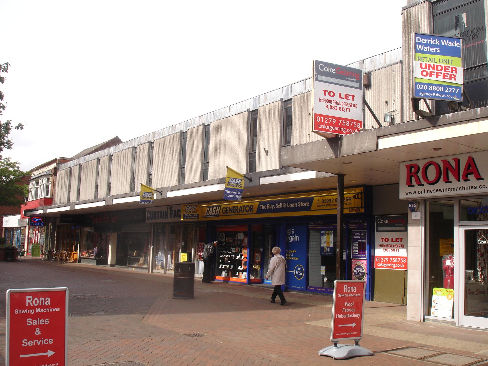 1 Retail properties for rent in Waltham Cross, UK Page 1 Propertylink