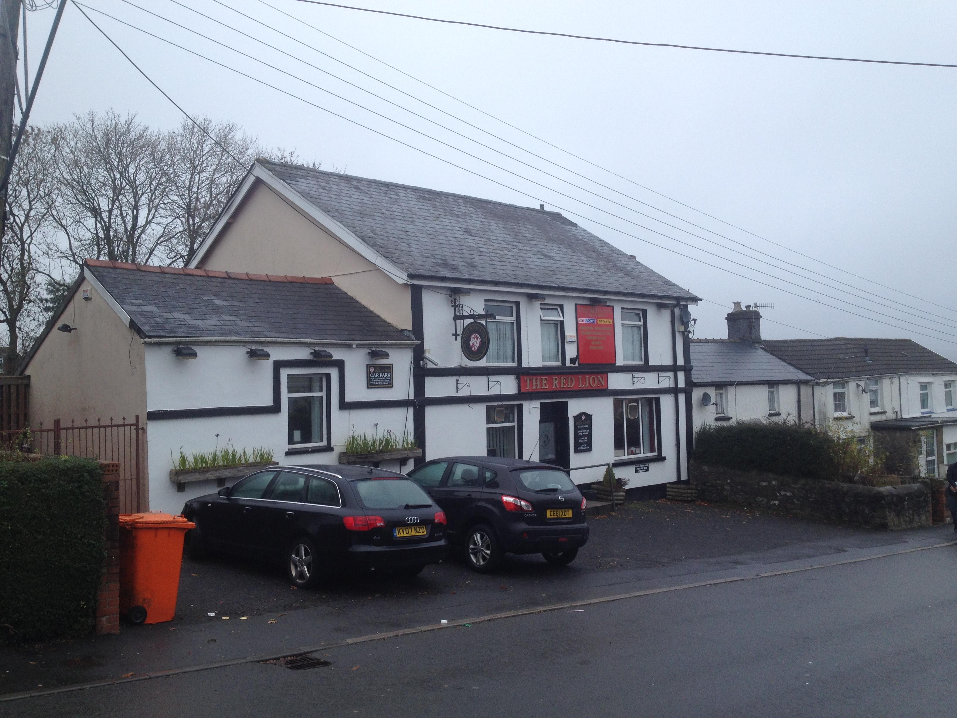 Property Under Offer Red Lion, Heolgerrig, MERTHYR TYDFIL Propertylink