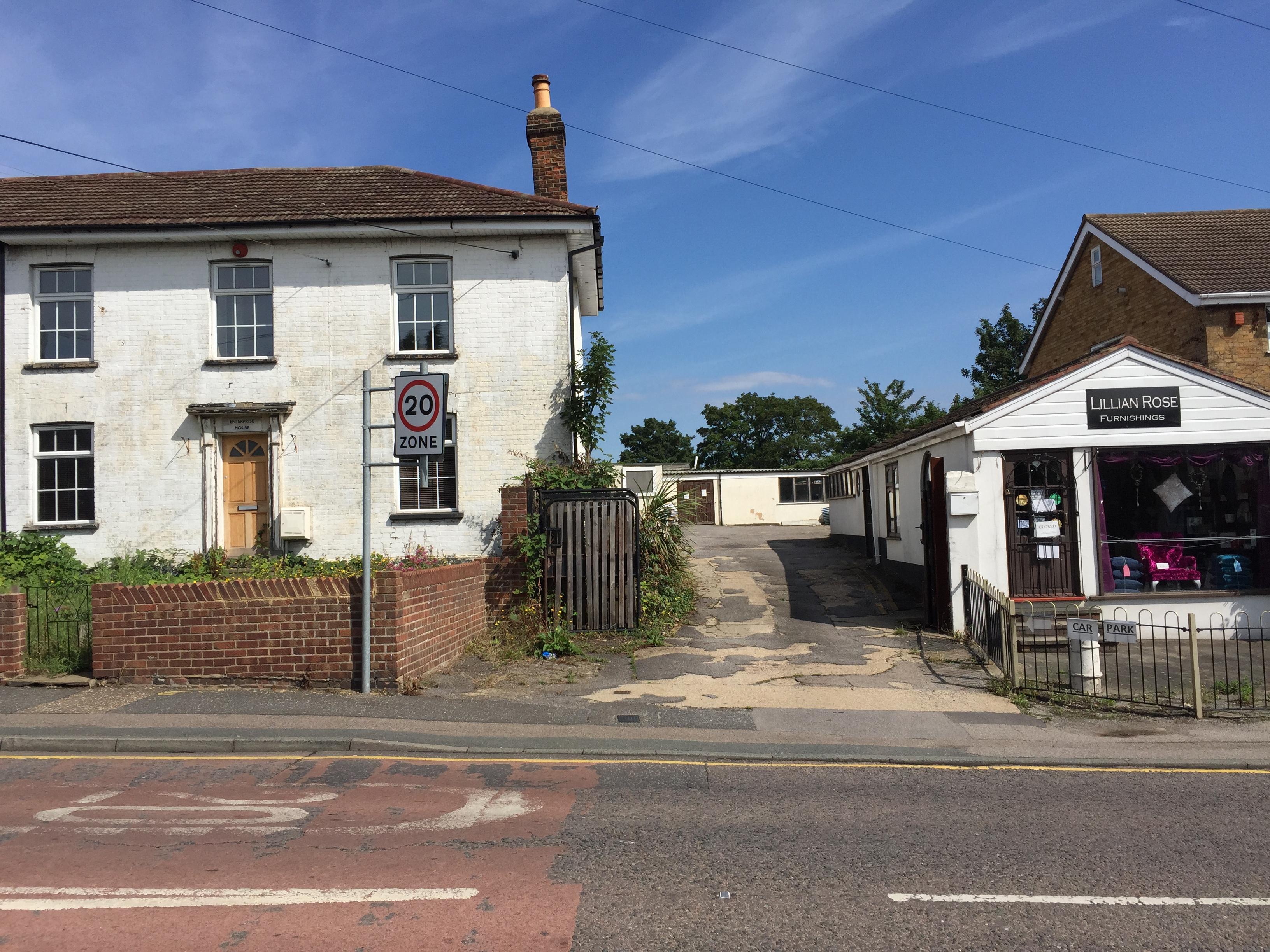 Property Development Opportunity AVELEY/SOUTH OCKENDON ESSEX 4 BEDROOM